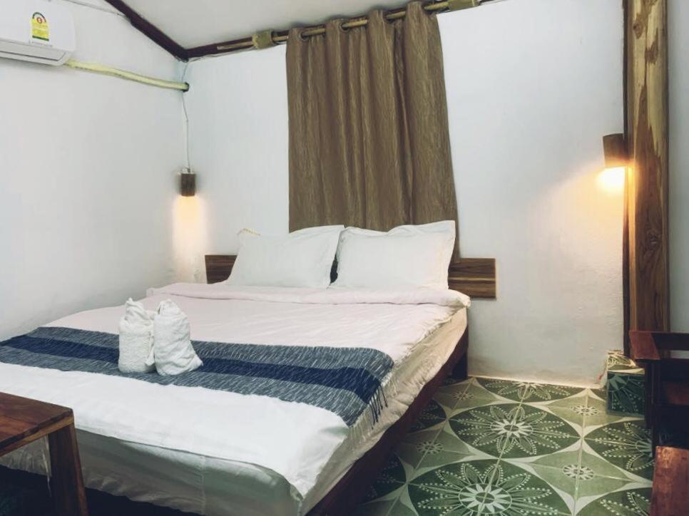 Apartamento Amelie House Luang Prabang Exterior foto